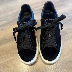 Alexander McQueen Oversized Sneaker